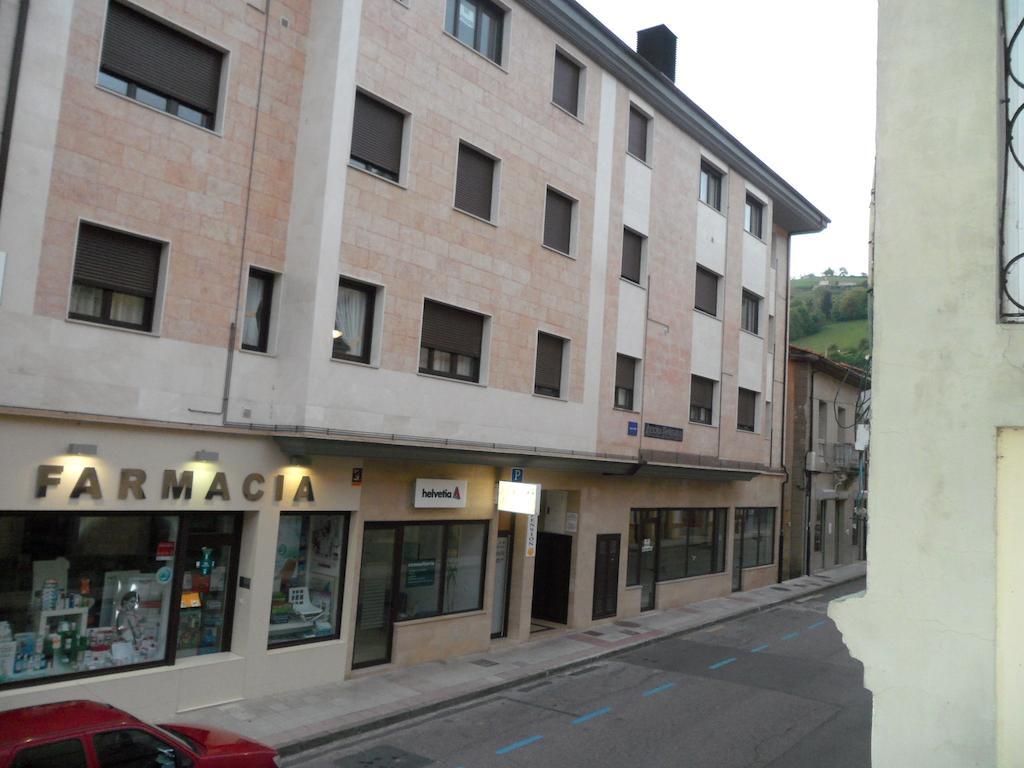 Pension La Posada Tineo Zewnętrze zdjęcie